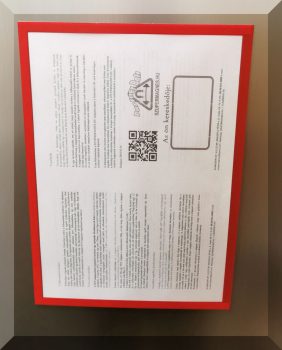 A5-es mágneses dokumentum tartó minőségi Antireflex 0,3 anyagból (piros kerettel)
