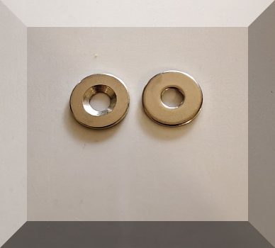 Fém ellendarab Neodym mágneshez D16x1,5 Horg. Sülly.