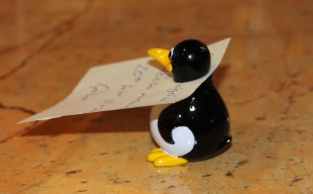 Neodym "Pingvin" hűtőmágnes / Jegyzettartó (2 fél)