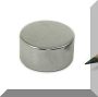 D20x10 mm. Neodym korong mágnes N50