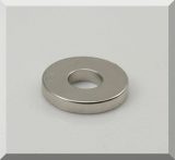 D30/d12x5 mm. N40 Gyűrű NdFeB mágnes